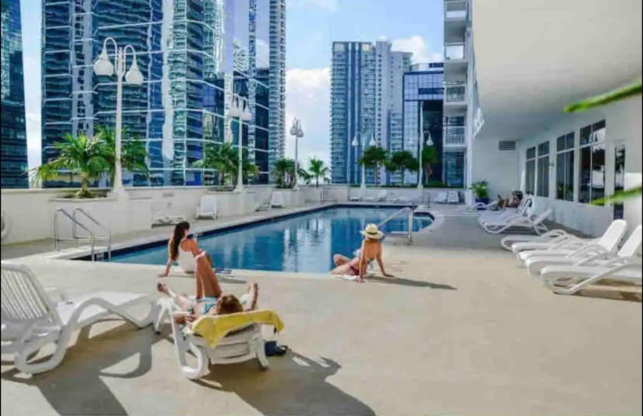 Stunning 2Br Condo Brickell-Waterviews-Freeparking Маямі Екстер'єр фото